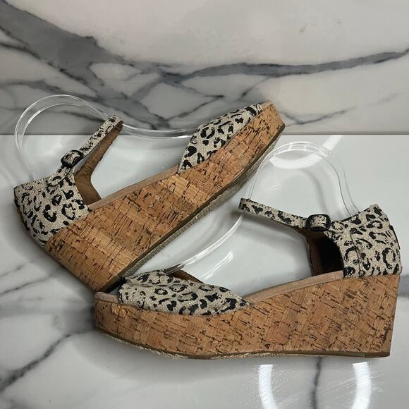 Toms Women's Brown Black Leopard Canvas Espadrille Wedge Marisol Sandals Sz 8.5 - Picture 6 of 7